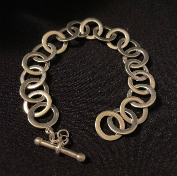 Toggle Flat Link Bracelet - Picture 11 of 12